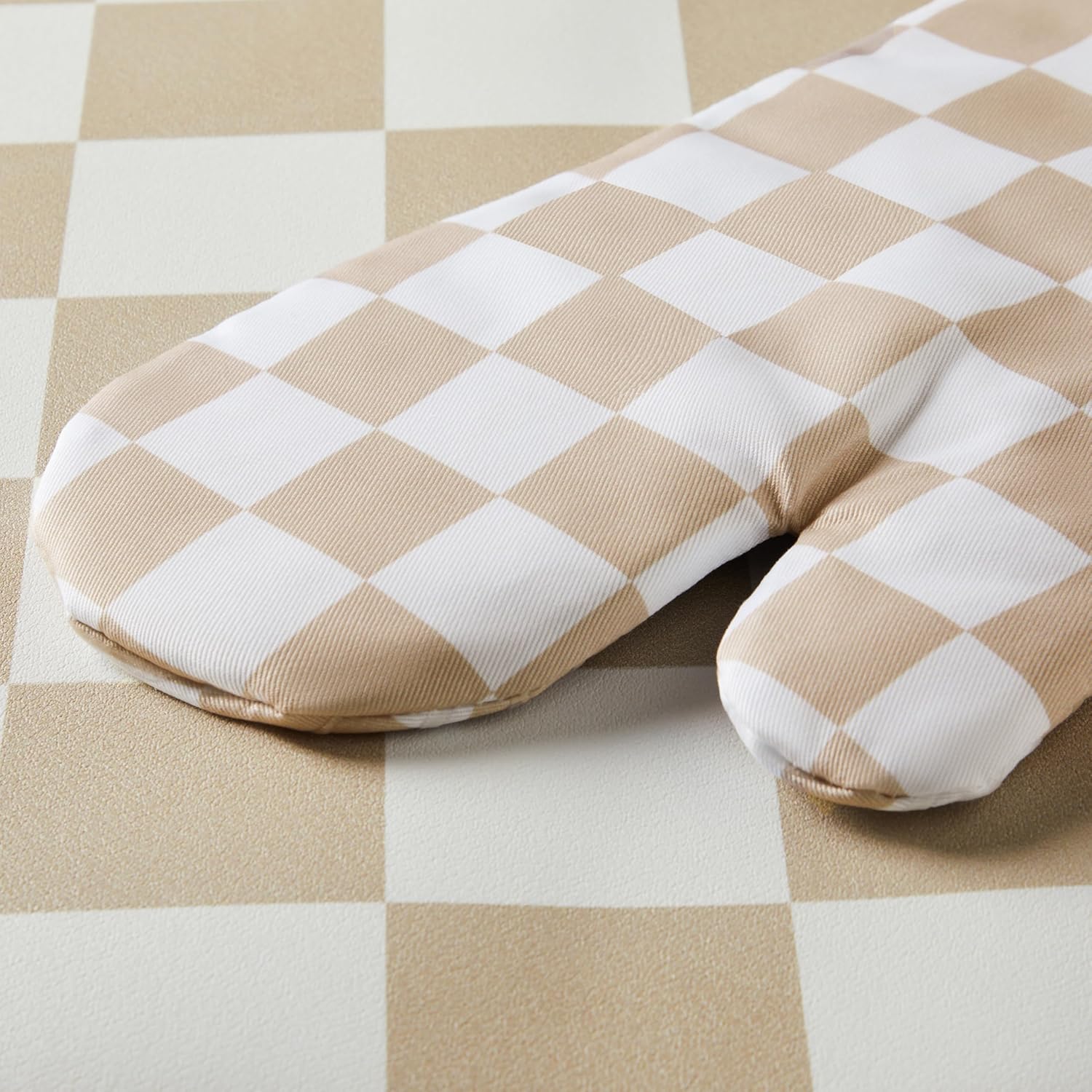 Beige Checkered Oven Mitts Heat Resistant, Vintage Retro Checkerboard Cute Oven Mitts, Non-Slip Silicone Kitchen Oven Gloves 1 Pair 7''x13''